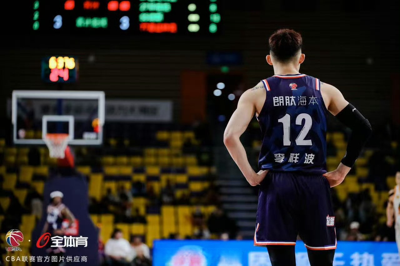 马刺官宣季前赛赛程首战对阵CBA广州龙狮